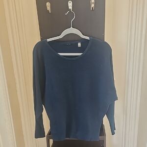 T Tahari Navy Blue Crew Neck Sweater